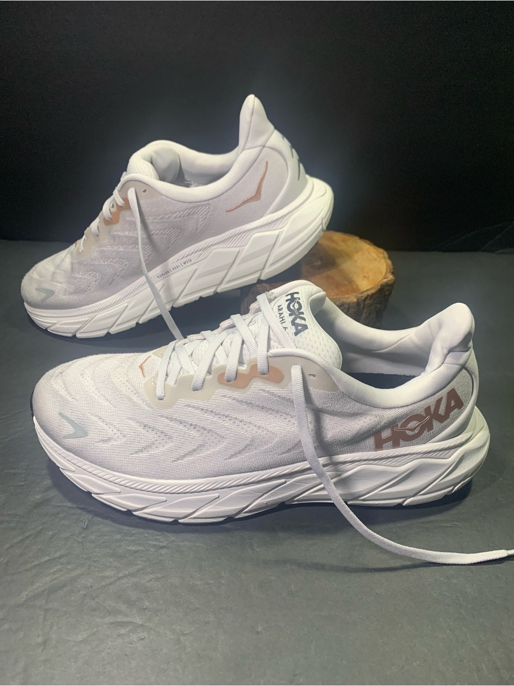 HOKA Arahi 6 Women’s Running Walking Sneakers Shoe Size-11